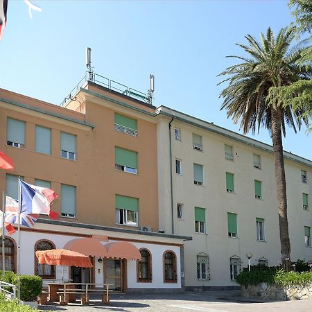 瓦拉泽 Casa Fatebenefratelli酒店 外观 照片