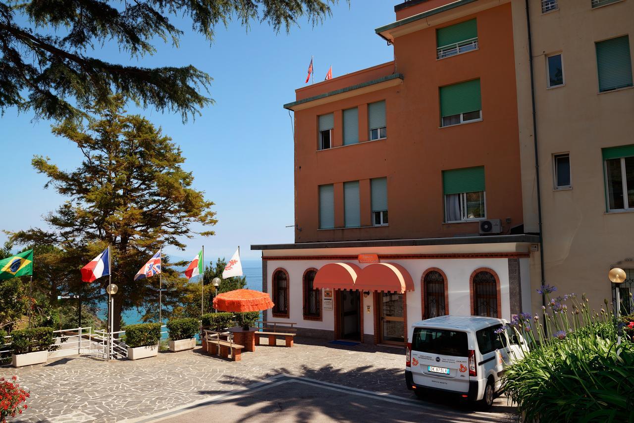 瓦拉泽 Casa Fatebenefratelli酒店 外观 照片
